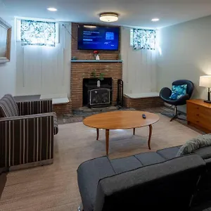 https://seaview-hideaway-heated-floors-free-parking.seattlehotelsites.com